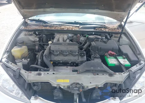 2002 Toyota Camry Xle V6 from USA, damaged, VIN JTDBF30K620081292